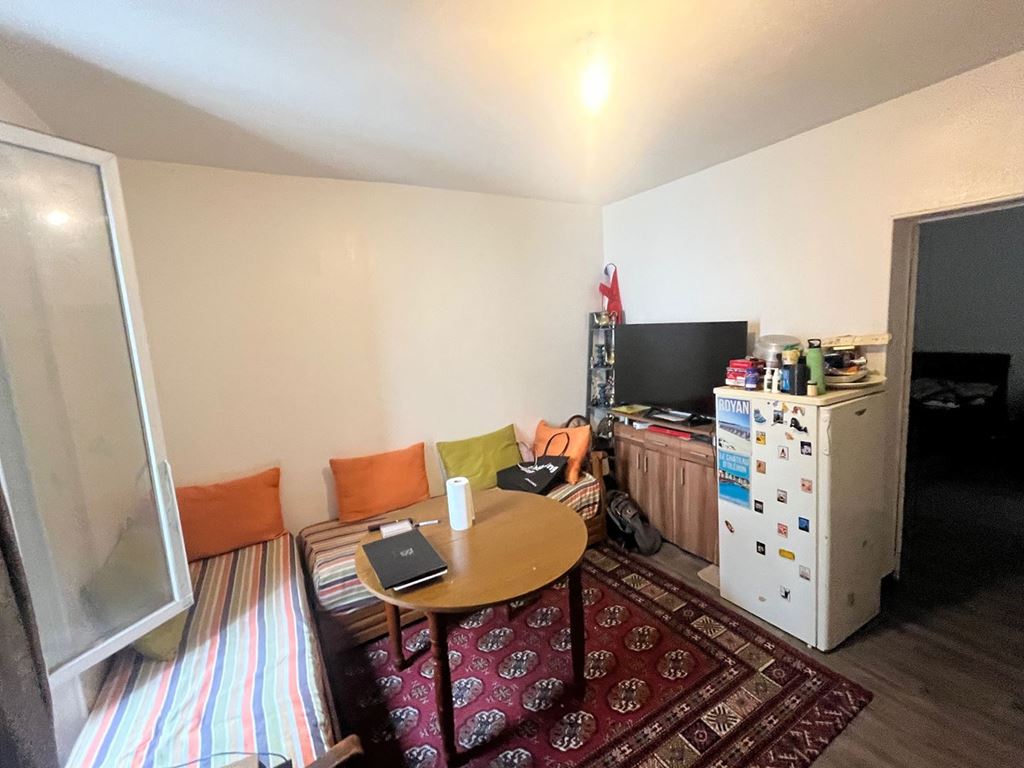 Appartement T2 ST DENIS (93200) AGENCE-DIRECT.COM